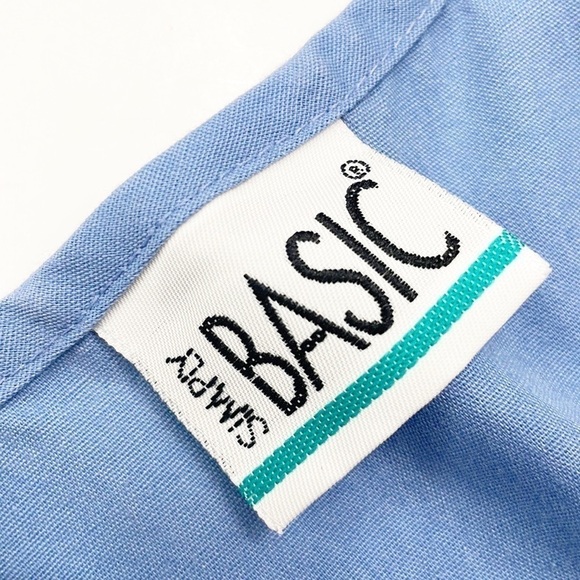 Simply Basic blue scrub top / medical uniform - Picture 3 of 4